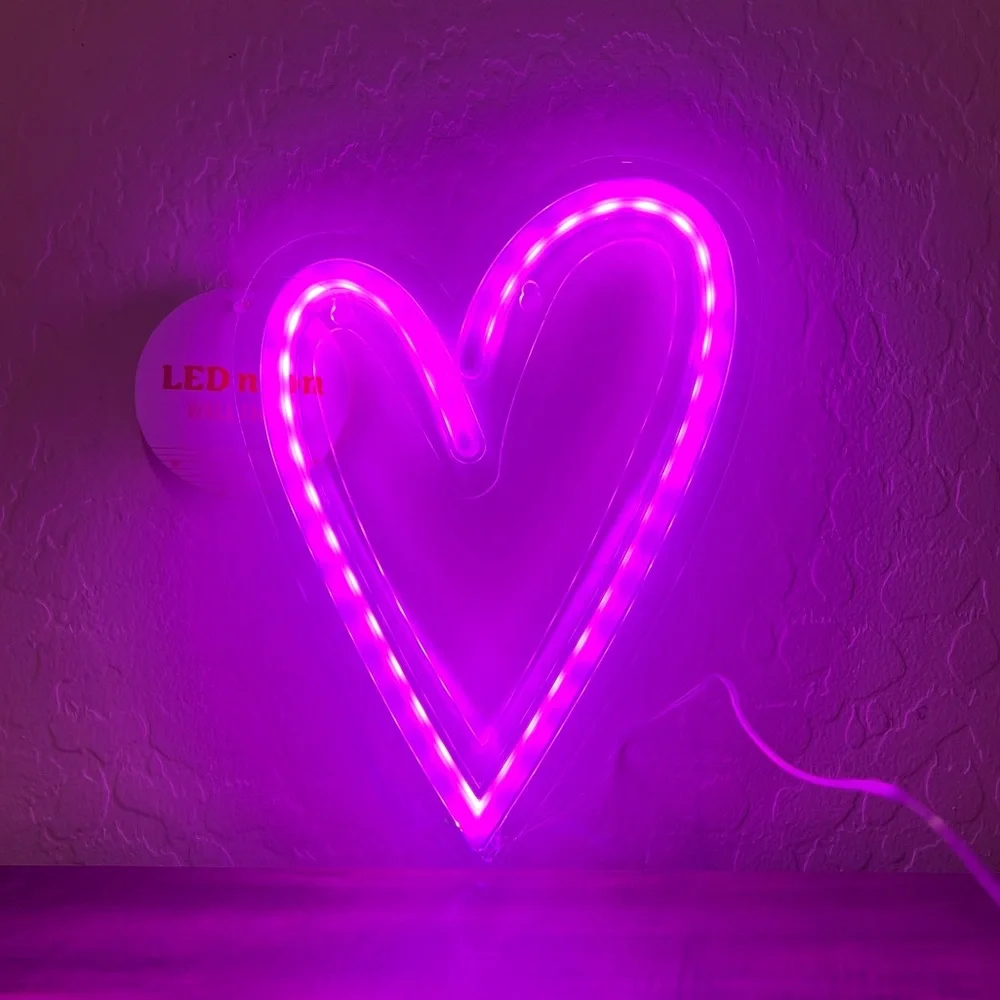 Target Bullseyes Playground Valentines Day Heart Shaped LED Wall Sign Pink